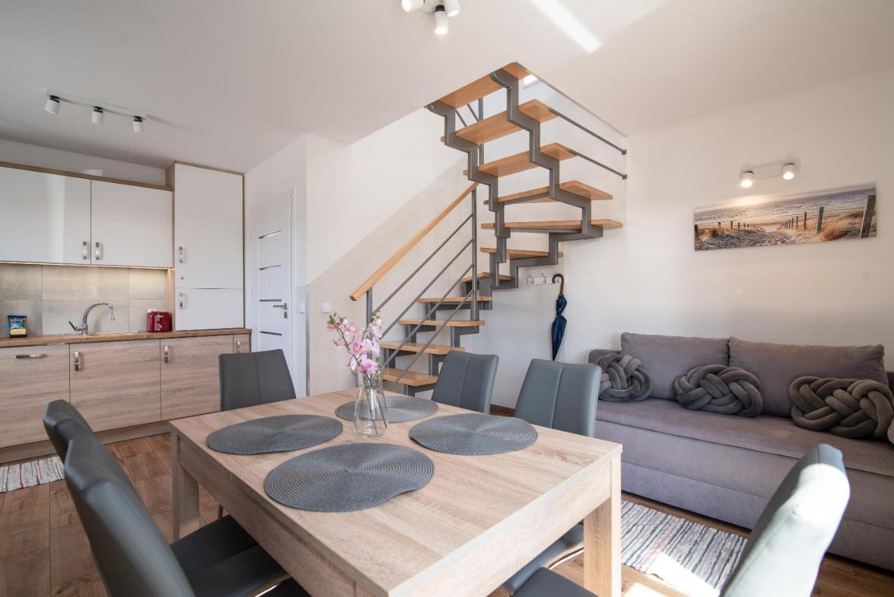 Apartamenty Rodzinne Sloneczny Zakatek Jastrzębia Góra Exterior foto